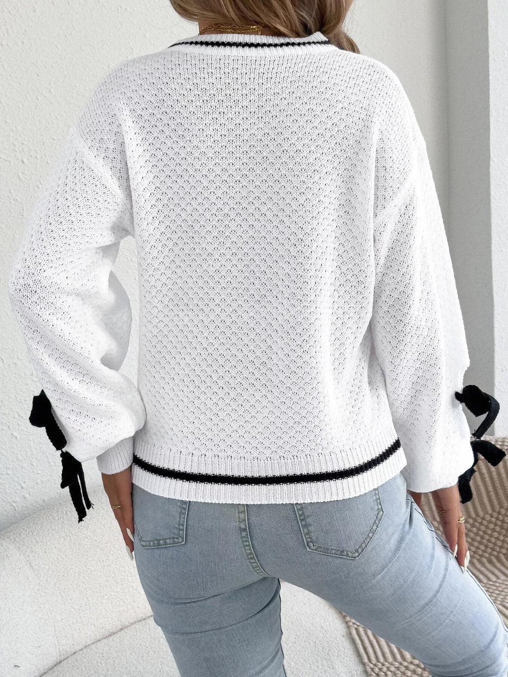 Contrast Bow-Tie Sleeve Crew Neck Sweater - Dressed.