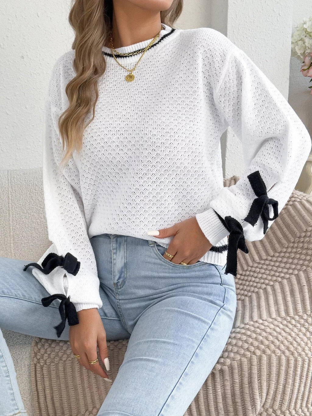 Contrast Bow-Tie Sleeve Crew Neck Sweater - Dressed.